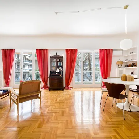 Signature 3bd Kolonaki Apartment